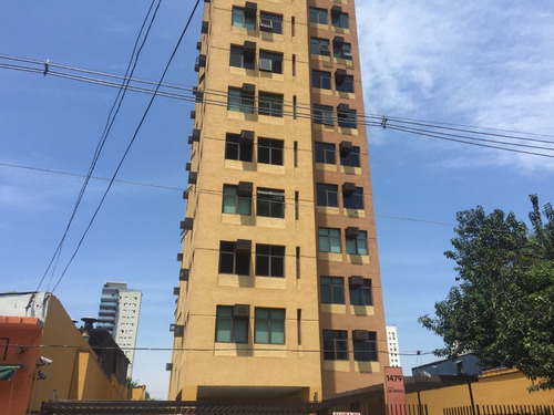 Imagem 12 de 14 de Sala Comercial Para Alugar Na Rua Américo Brasiliense, Alto Da Boa Vista, São Paulo - Sp - Liv-3170