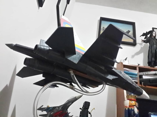 Imagen 4 de 10 de Avión Sukhoi 30mk2 A Escala 1:33