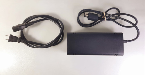 Fuente De Alimentación Xbox 360 Slim Lenny Games (Usado)