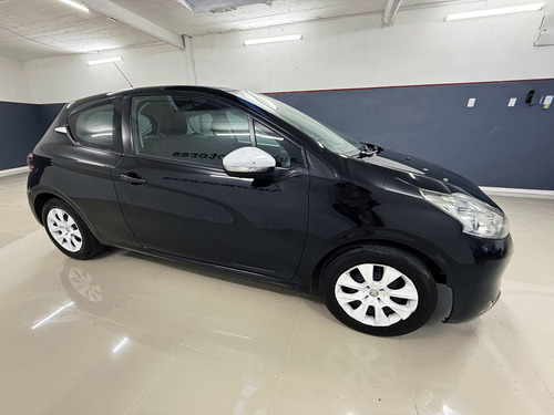 Peugeot 208 1.2