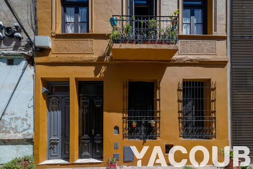 Ph En Venta - 4 Dormitorios 2 Baños - 270mts2 - Almagro