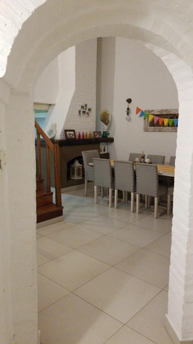 Venta Casa - Castelar Norte. Acepta Menor Valor