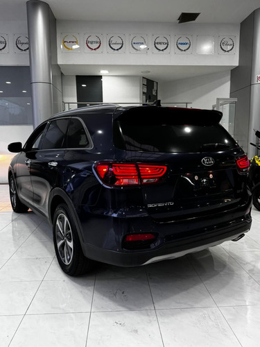 Kia Sorento 3.3 V6 Ex Pack Piel 7 Pasajeros At