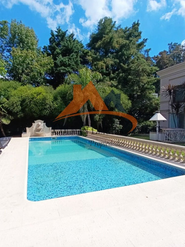 Venta Casa De Cuatro Dormitorios En Club De Campo San Diego