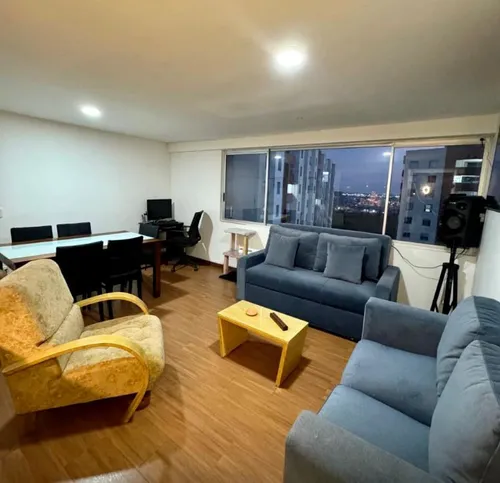 Apartamento En Venta En Gran Granada. Cod V1104017