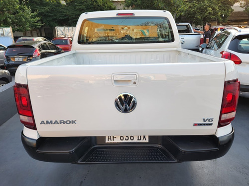 Imagen 5 de 16 de Volkswagen Amarok Comfortline 4x4 Aut V6 3.0l 258 Cv