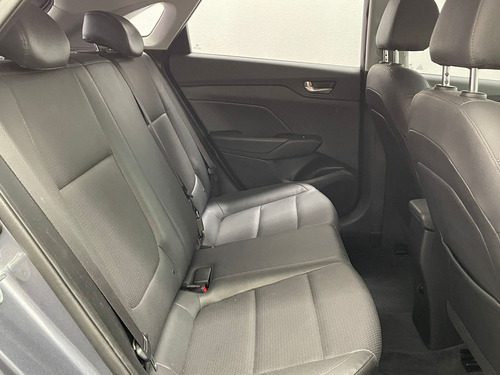 Imagen 14 de 15 de Hyundai Accent Gls Ta 2020