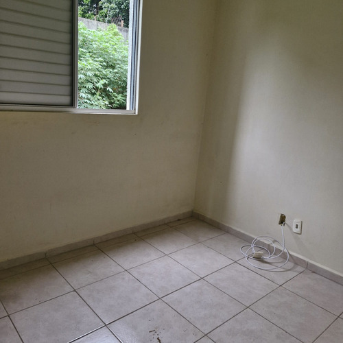 Apartamento Ótimo Investimento, Preço Direto Com O Proprietário. Imóvel Ideal Para Família, E Estudantes Que Residem Na Região E Os Pais Fazerem Um Investimento Para Os Filhos Ficarem Em Segurança.