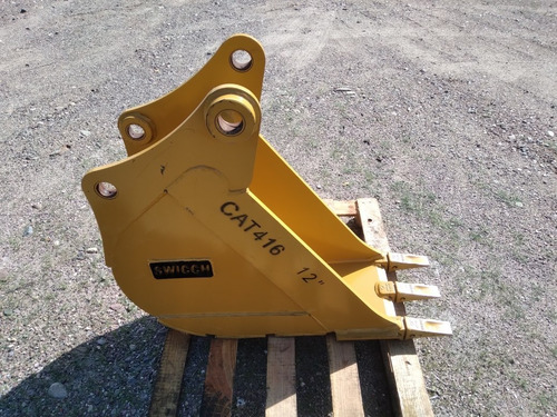 Bote De 12 Pulgadas Para Retroexcavadora Caterpillar 416c