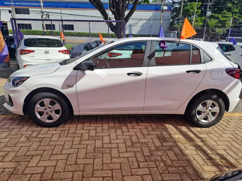 Chevrolet Onix 1.0