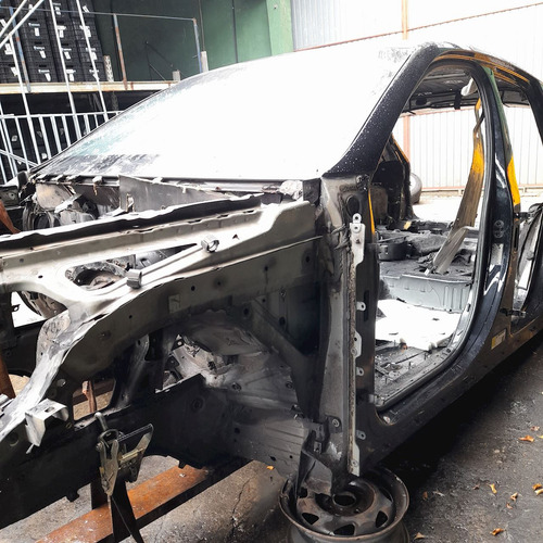 Caixa Ar Pé Coluna Esquerda Porsche Cayenne S 4.8 T 2011 19 (Usado)