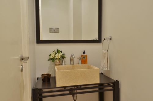 Imagen 11 de 25 de Departamento Con Vistas Increíbles En Recoleta - Totalmente Reciclado!!