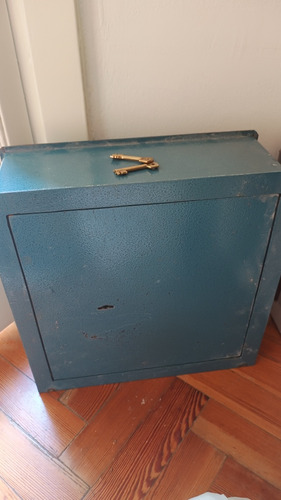 Caja Fuerte Bolonada 40x40