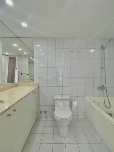 Departamento En Arriendo De 4 Dorm. En Vitacura