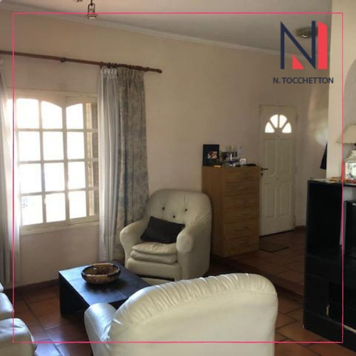 Imagen 1 de 10 de Casa En Venta En Villa Udaondo