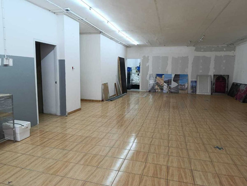 Local En Renta Frente A Parque Toreo Central 98.39m2