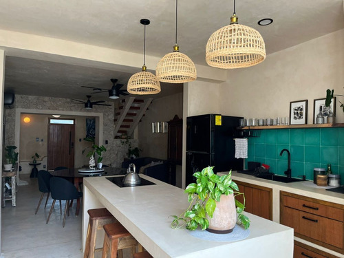 Casa En Venta Remodelada    San Cristobal  Merida Centro