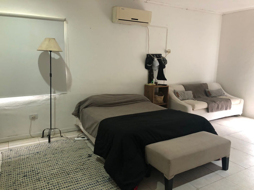 Venta Casa Quinta 2 Dormitorios Mercedes + Casa Para Huéspedes