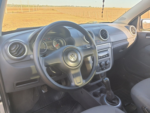 Imagem 3 de 7 de Volkswagen Saveiro 1.6 Trend Cab. Estendida Total Flex 2p