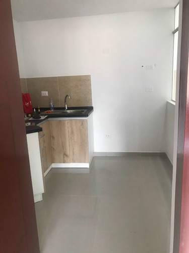 Alquilo Departamentos De Lujo, Seguridad 24/7 Desde S/ 1300 Soles, Cochera, Trujillo, La Libertad