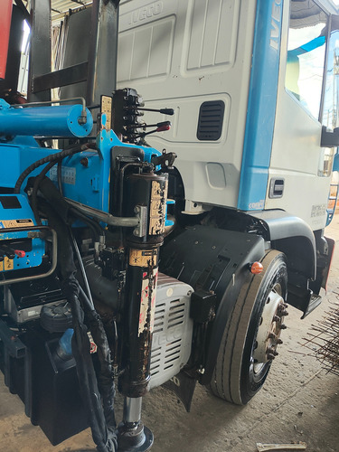 Munck Iveco Tector 170e22