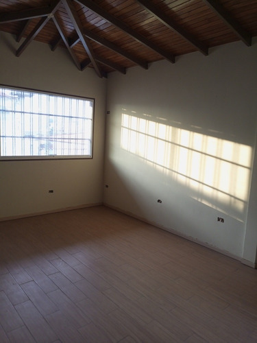Imagen 11 de 16 de Amplia Y Hermosa Casa De Lujo Con Detalles A Terminar
