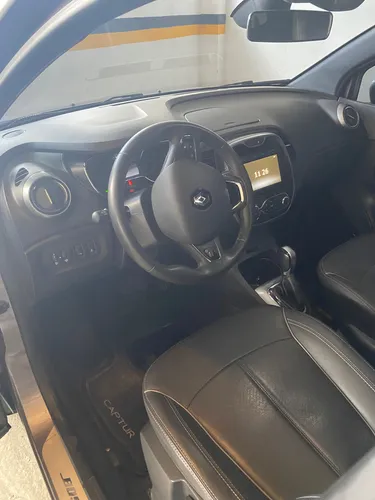 Renault Captur 2.0 Bose Automática