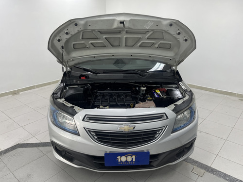 Chevrolet Onix 1.4 MPFI LT 8V FLEX 4P AUTOMÁTICO