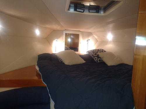 Imagen 10 de 14 de Crucero Mediterranean 415 - Volvo Diesel