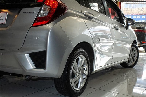 Imagem 10 de 10 de Honda Fit 1.5 Lx 16v
