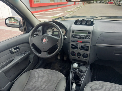 Fiat Palio 1.6 Adventure Locker 2011