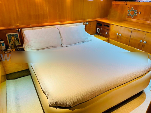 Imagem 9 de 10 de Lancha Carbrasmar 56 Barco Iate N Ferretti Azimut Sunseeker