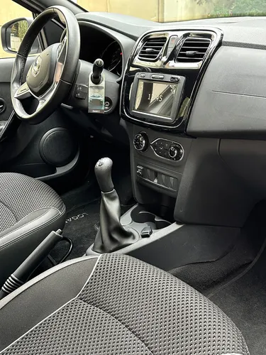 Renault Logan 1.6 Zen