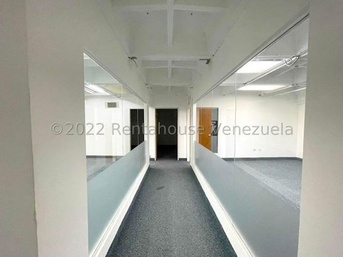 Imagen 7 de 14 de Oficina En Alquilerchuao 22-19082 Renta House Los Samanes