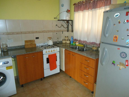 Imagen 4 de 10 de Casa Ph En Venta Cond En Ituzaingo Sur