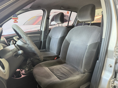 Renault Sandero 1.6 PRIVILÉGE 16V FLEX 4P MANUAL