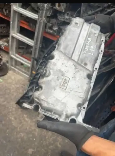 Tapa De Cárter Para Un Chevrolet Corsa Evolución 1.4