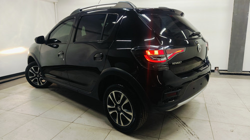 Renault Stepway 5p Intens L4/1.6 Aut