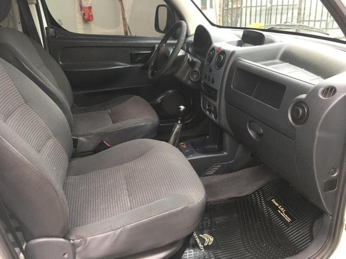 Imagen 7 de 9 de Citroën Berlingo 1.6 Hdi 92cv Am53 2013