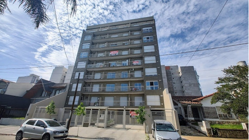 Departamento  En Venta En Morón, G.b.a. Zona Oeste, Argentina 2 Ambientes Frente Entrega Inmediata 