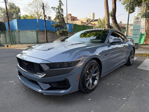 Ford Mustang 5.0 V8 Dark Horse Mt