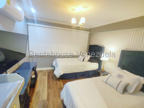 Venta De Apartamento En Colinas De Valle Arriba Cl Mls 25-20938