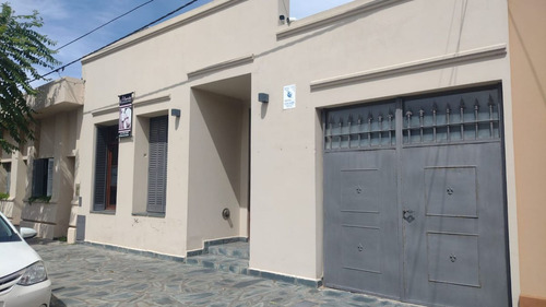 Vende Casa En Azul