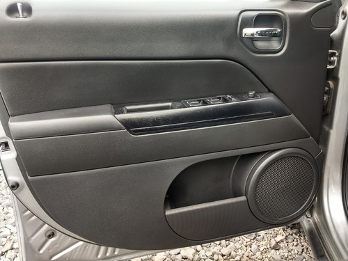 Imagen 14 de 15 de Jeep Patriot Sport 2014