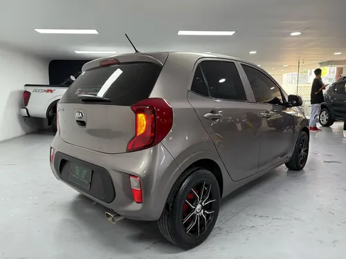 Kia Picanto 1.0 Emotion
