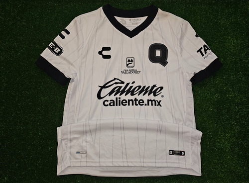 Queretaro Camiseta Suplente Talle L 2022 (Usado)
