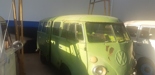 Imagem 12 de 13 de Kombi Corujinha Standard