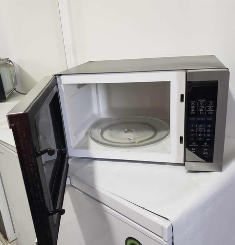 Horno Microondas LG (Usado)