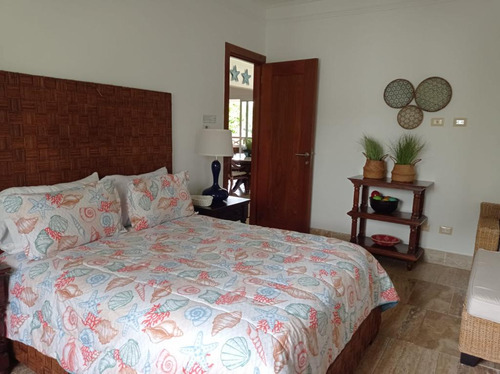Apartamento Amueblado En Venta, En Optimas Condiciones2do