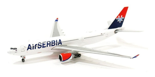 Avión Phoenix Air Serbia - A330-200